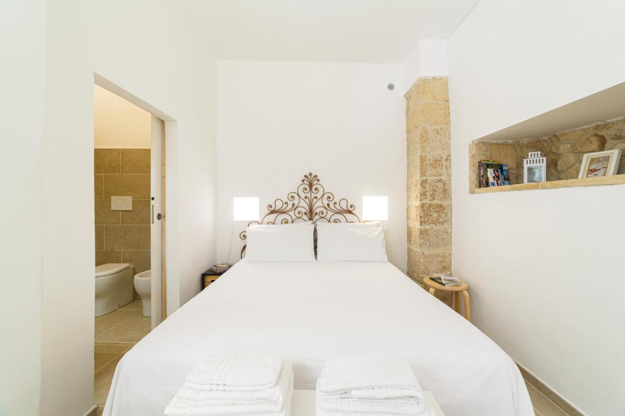 Apartment Don Giuliano Centro Лече Екстериор снимка