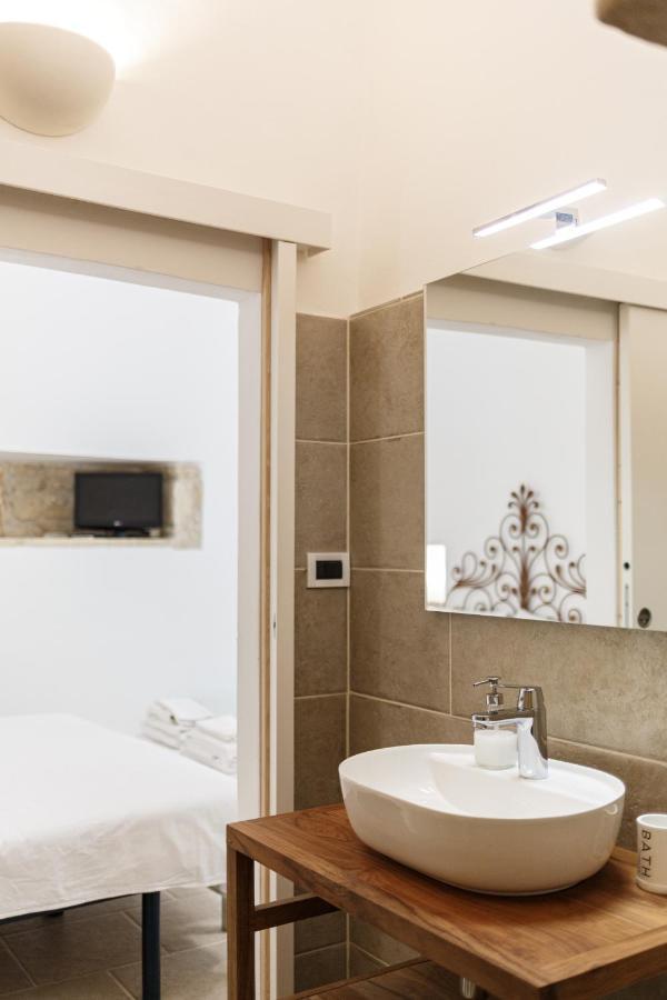 Apartment Don Giuliano Centro Лече Екстериор снимка